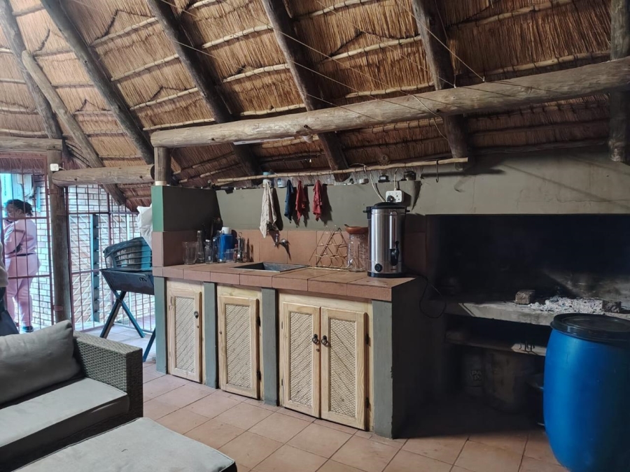 3 Bedroom Property for Sale in Geelhoutpark North West